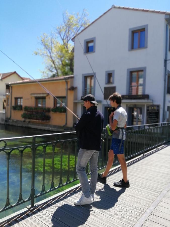 Le Petit Studio - 15 M2 - Centre Ville - Sorgue A 50 M L'Isle-sur-la-Sorgue Exterior photo